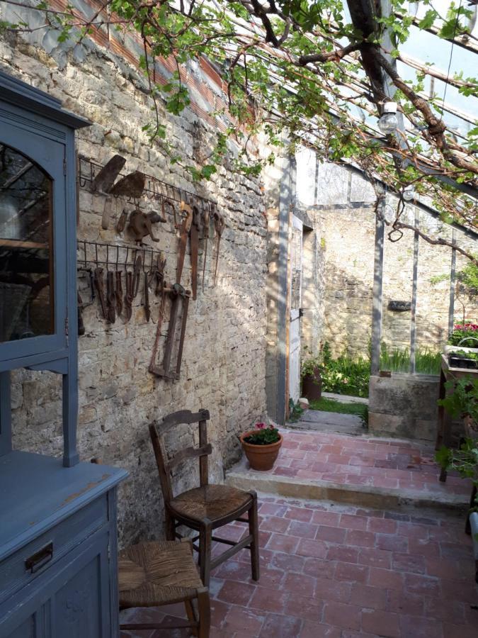 Les Lilas De Bellefontaine Bayeux Bagian luar foto